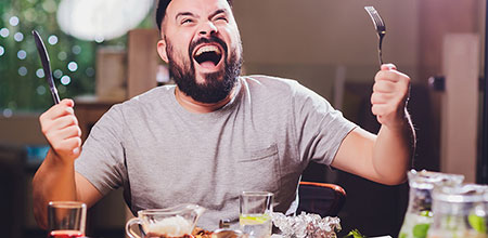 ¿Cómo podemos controlar el apetito al padecer un hambre emocional?