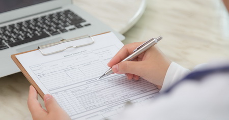 Evaluación especializada realizada por profesionales de la psicología y/o el trabajo social,