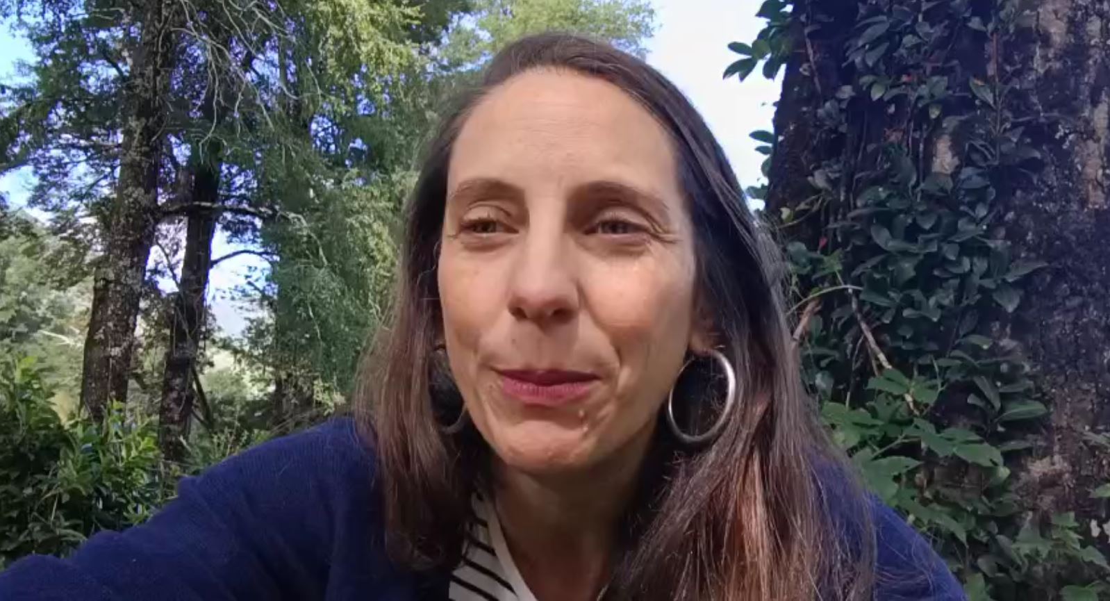 Javiera experta en refuerzo de habilidades parentales. trabaja las paternidades desde un enfoque conciente y respetuoso.