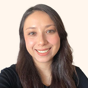 Psicóloga Zafiro Patricia Fuentes Clavero, con experiencia en diversas problemáticas emocionales y relacionales desde una mirada respetuosa, empática y comprometida