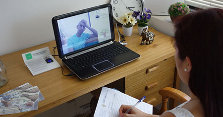 Conecta con psicólogos profesionales a través de servicios de terapia online