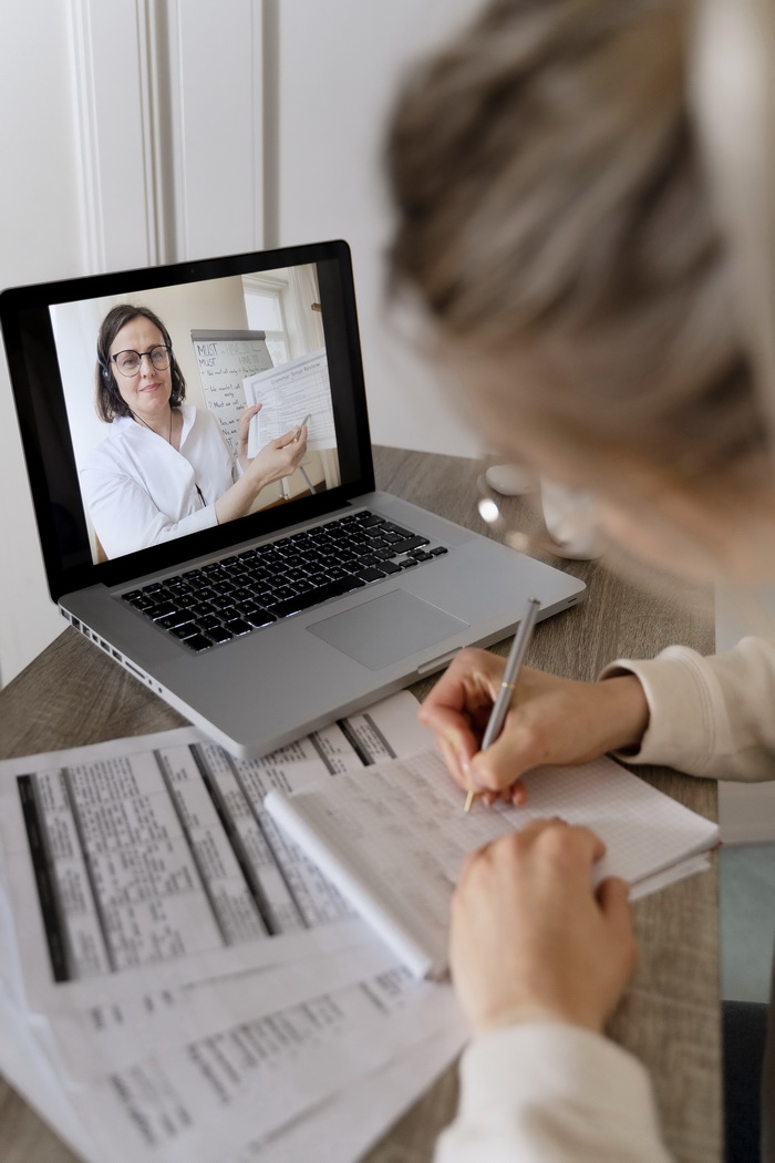Consultas psiquiátricas por medio de la tecnología Psiquiatras online que atienden por telemedicina