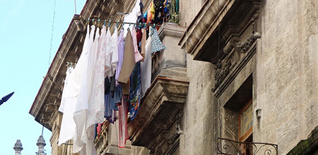 Urgencia de políticas públicas para la igualdad social Es necesario implementar nuevas políticas públicas para acabar con la desigualdad social